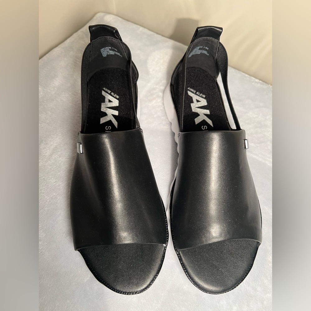 Anne Klein Sport sandals 7.5
